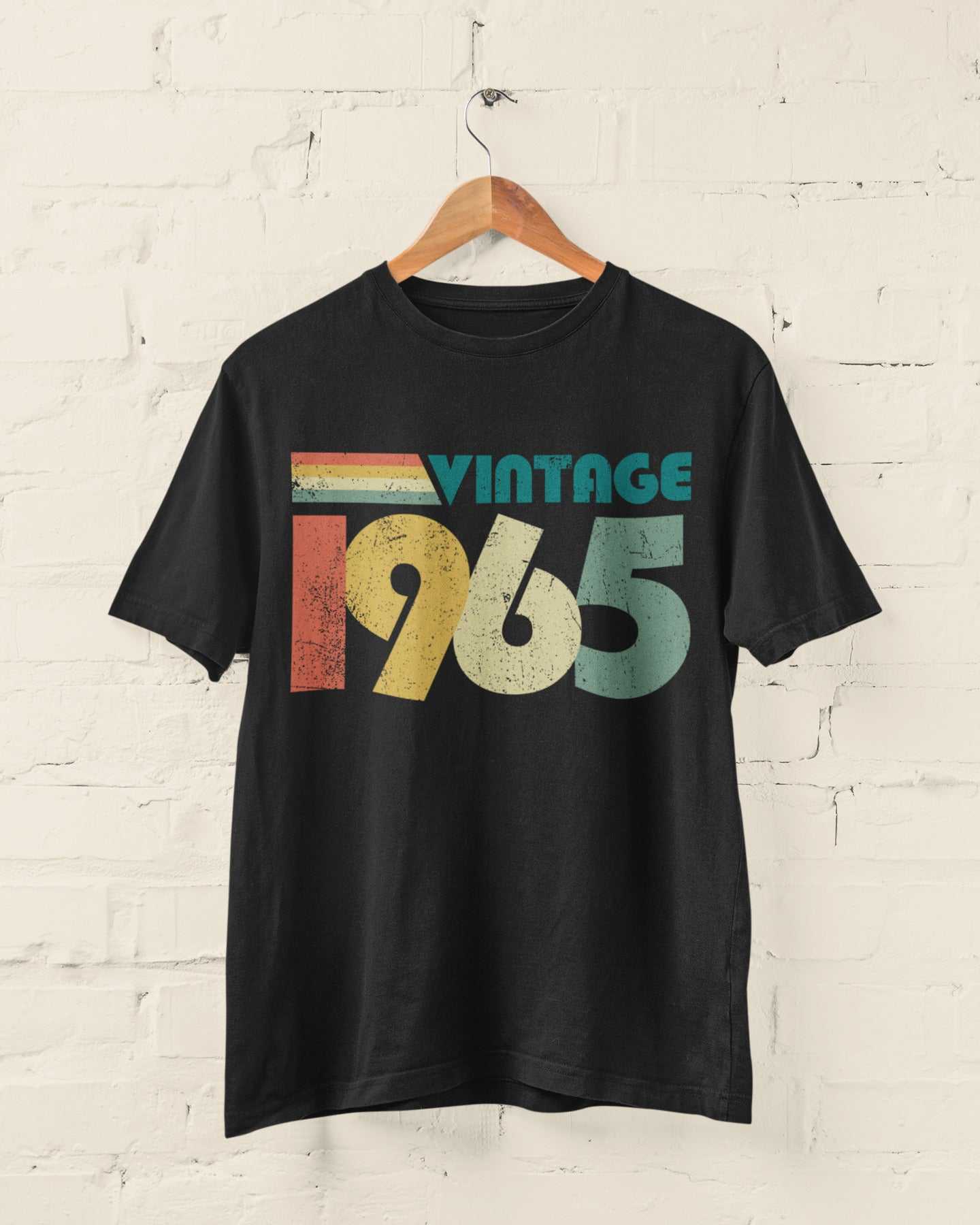 Personalized 60th birthday t-shirt with vintage 1965 design, customizable with name and age.