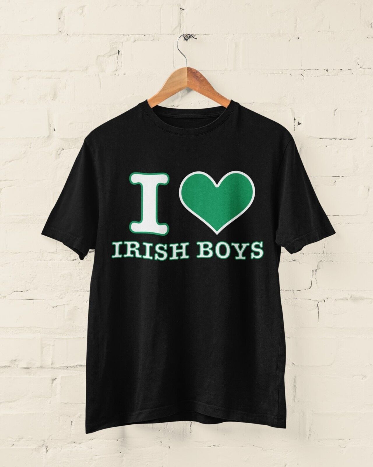 Kids Childrens I LOVE IRISH BOYS Green Love Heart T Shirt Trending St Galaxy Tees