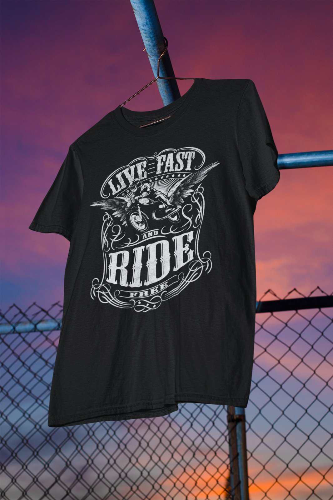Live Fast And Ride Free Biker T Shirt Motorcycle Classic Retro Design Galaxy Tees