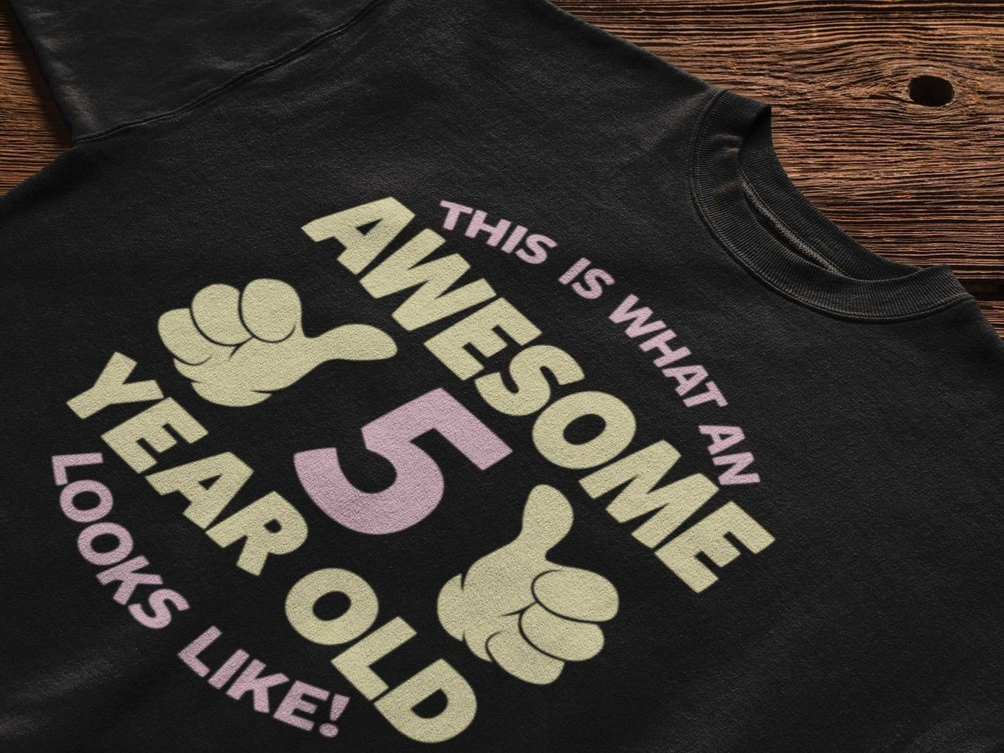 Girls 5th Birthday T-Shirt This Is What An Awesome 5 Year Old Looks Like Gift