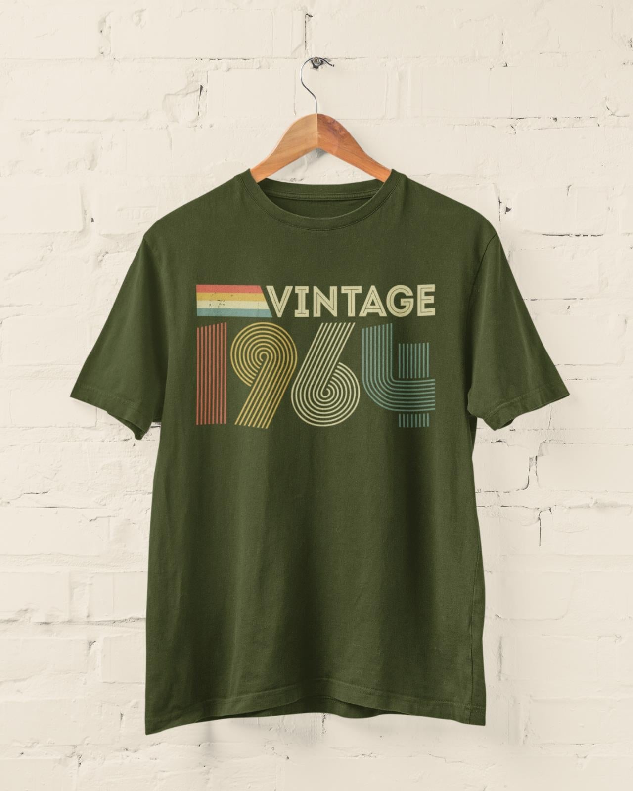 60th Birthday in 2024 T Shirt Vintage 1964 Retro Design Gift Idea PresGalaxy Tees