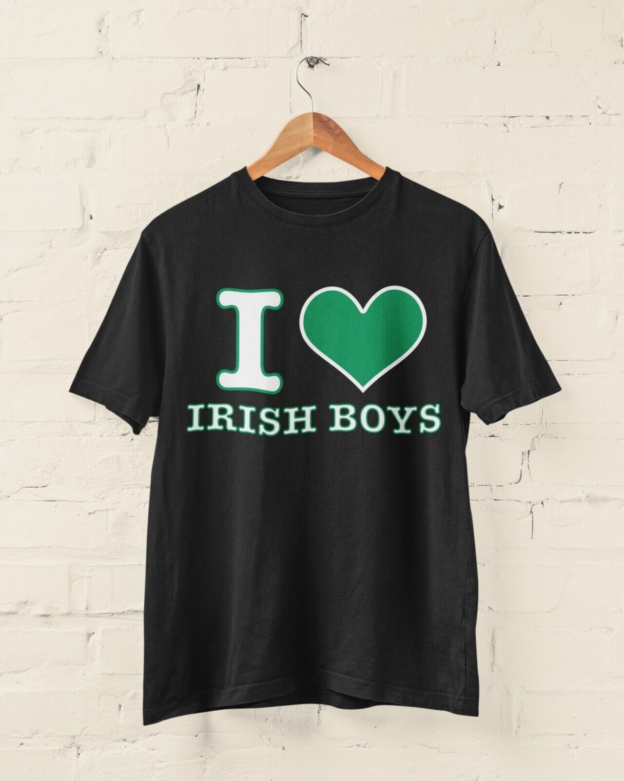 I LOVE IRISH BOYS Green Heart Funny T Shirt Trending Novelty St PatricGalaxy Tees