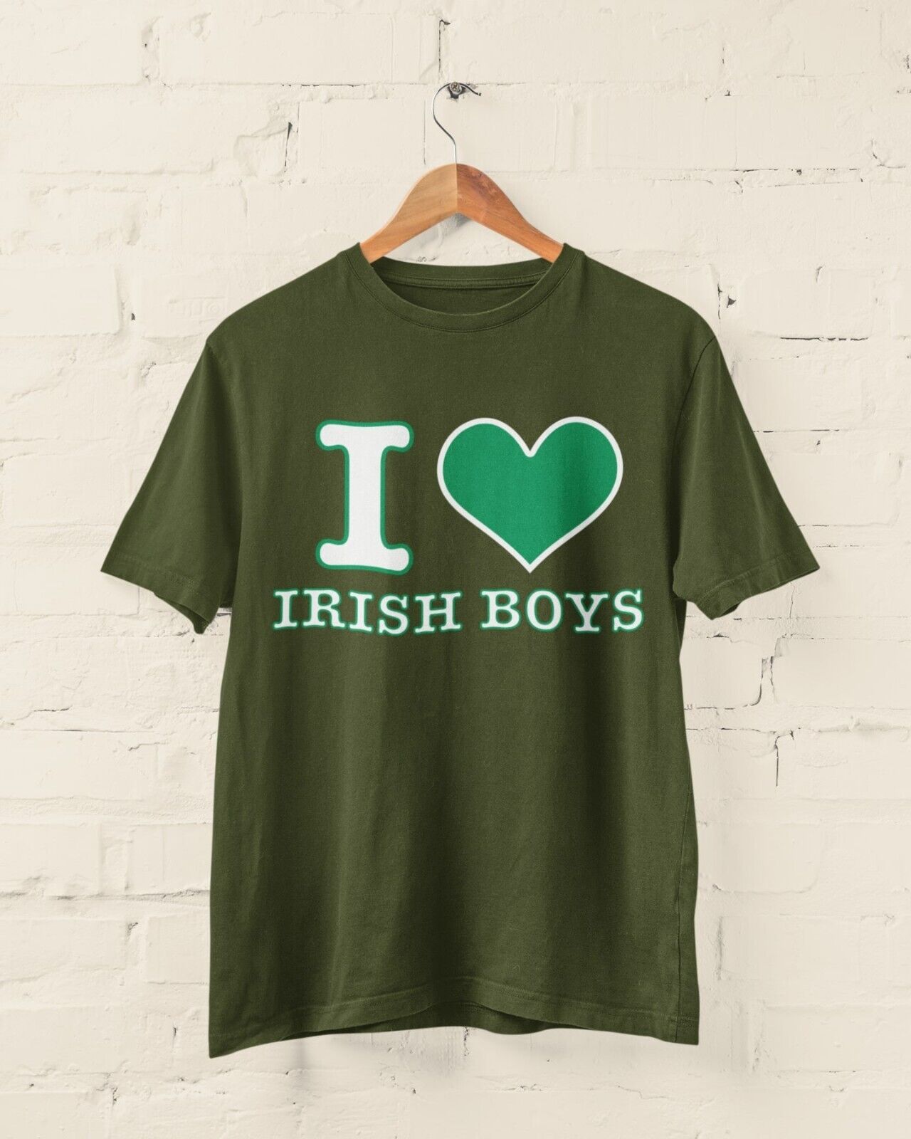 I LOVE IRISH BOYS Green Heart Funny T Shirt Trending Novelty St PatricGalaxy Tees