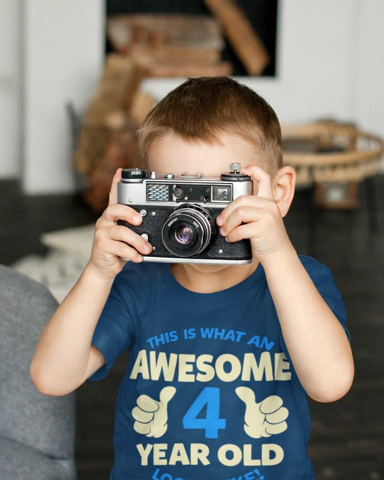 Boys 4th Birthday T-Shirt This Is What An Awesome 4 Year Old looks Like Gift