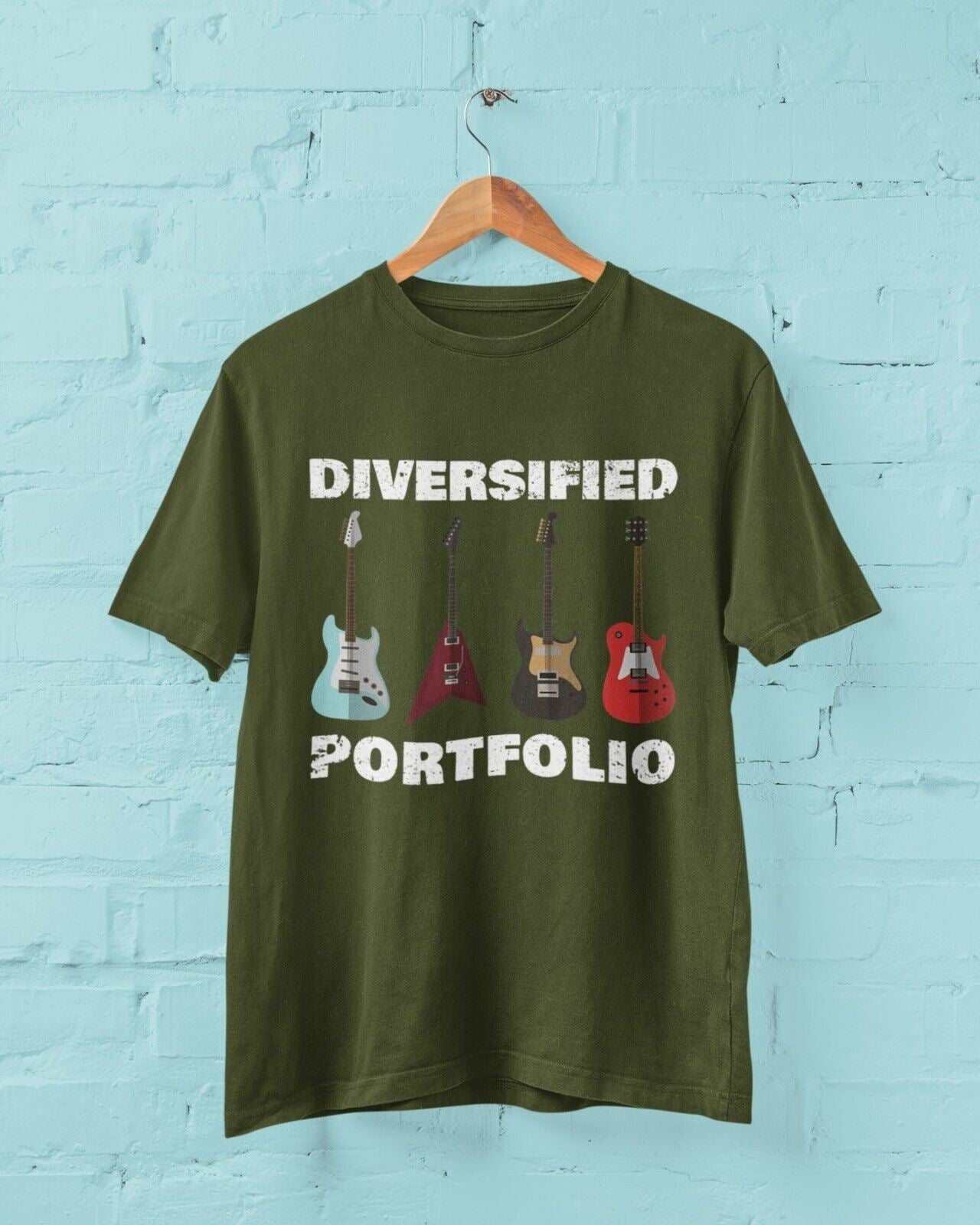 DIVERSIFIED PORTFOLIO Funny Guitar T-Shirt Guitarist Gift Guitars Musician T-Shirt