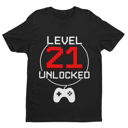 Funny 21st Birthday T-Shirt Level 21 Unlocked Gamer Themed Gift Gaming T-Shirt