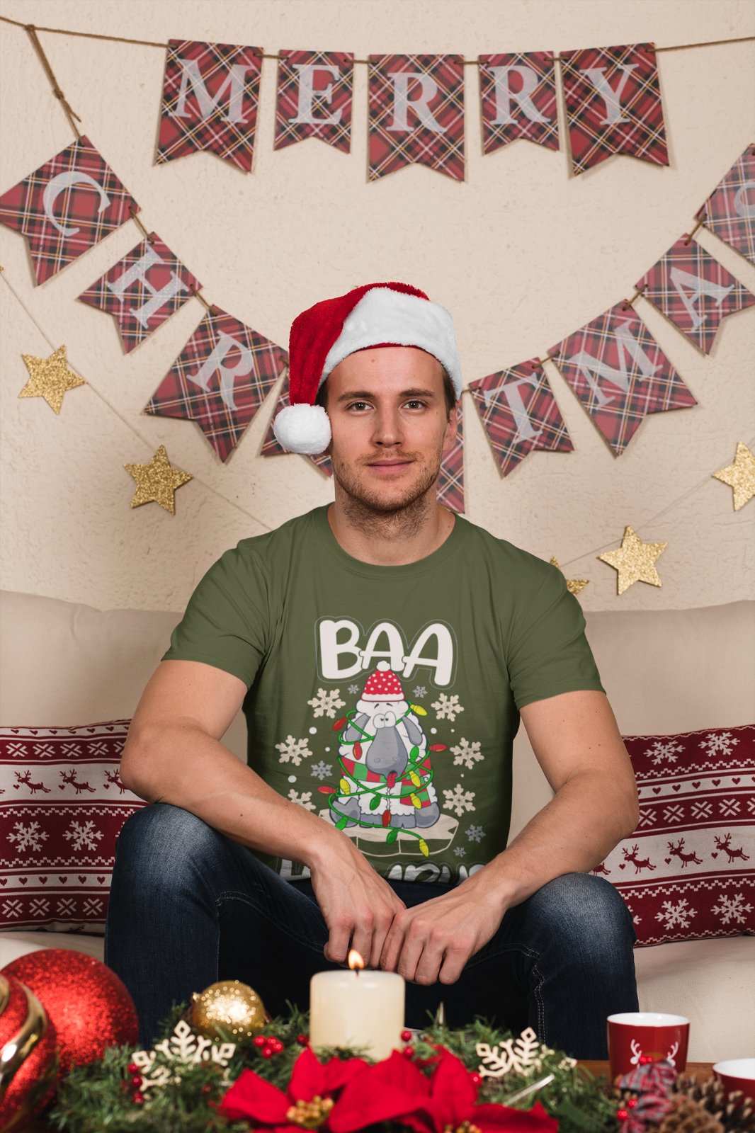 Funny Christmas T-Shirt Baa Humbug Bah Parody Scrooge Sheep joke Gift Dad T-Shirt