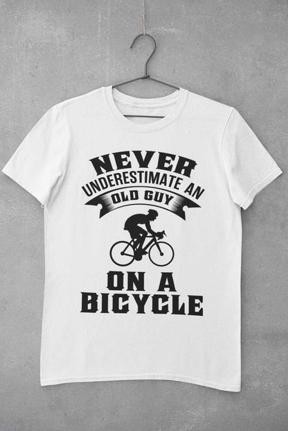 Funny Dad Cycling T-Shirt Never Underestimate An Old Guy On A Bicycle Gift T-Shirt