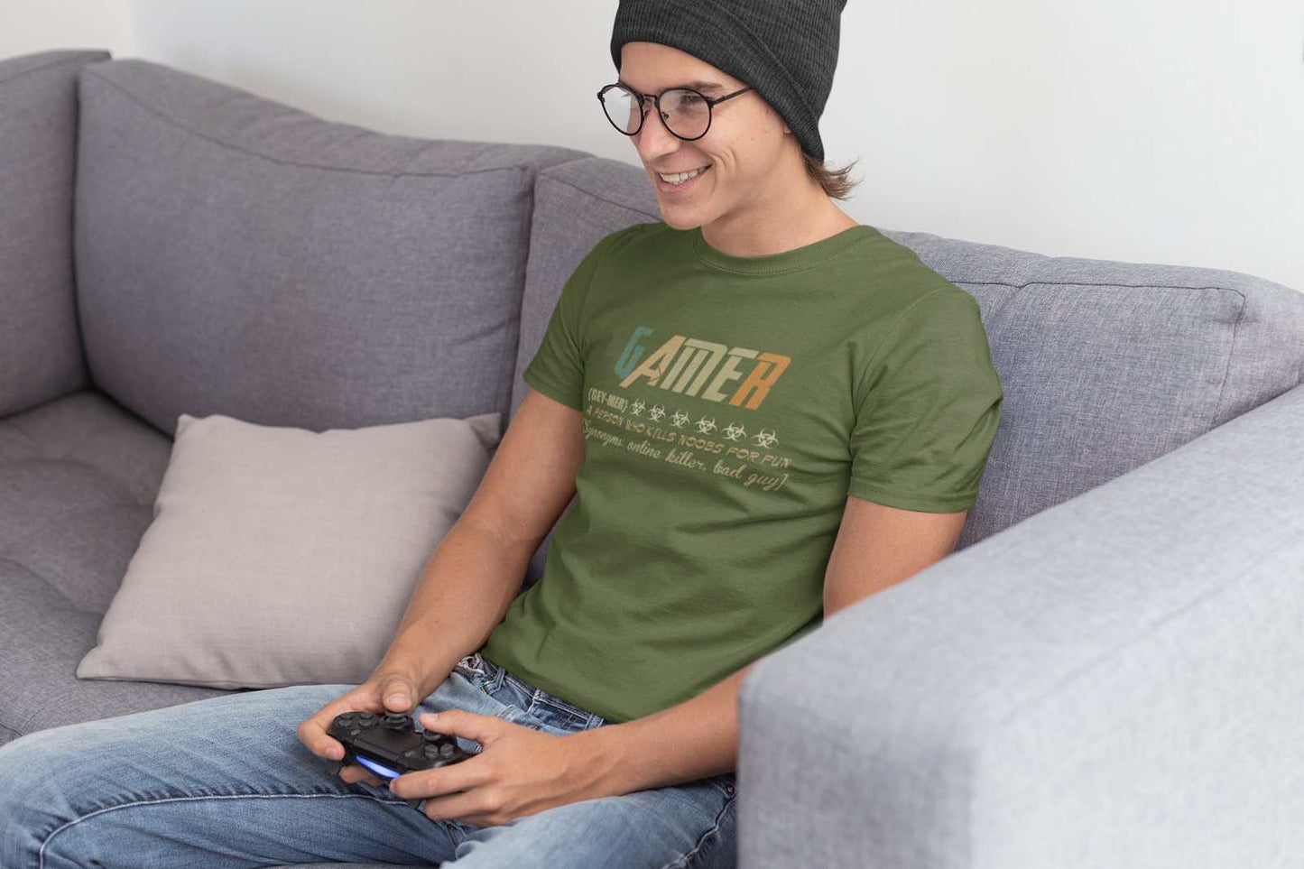 Funny Gaming T-Shirt GAMER DICTIONARY DEFINITION Kills Noobs For Fun Gey - Mer T-Shirt