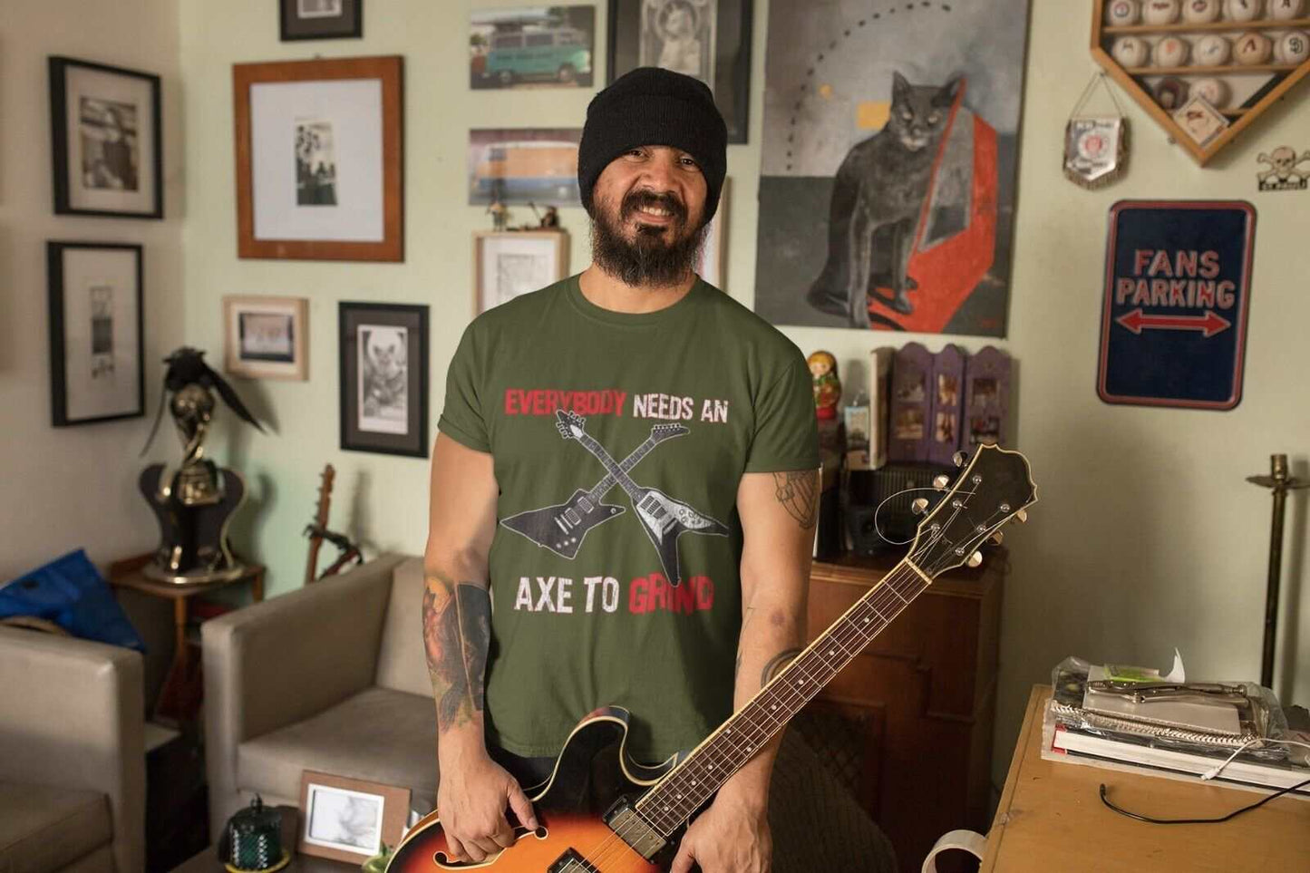 Funny Guitar T-Shirt EVERYBODY NEED AN AXE TO GRIND Metal Theme Electric Gift T-Shirt