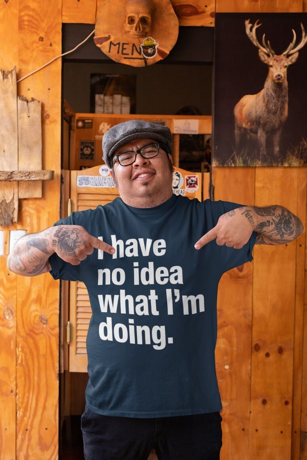 Funny I HAVE NO IDEA WHAT I'M DOING T-Shirt Joke Clueless Sarcastic Work Gift