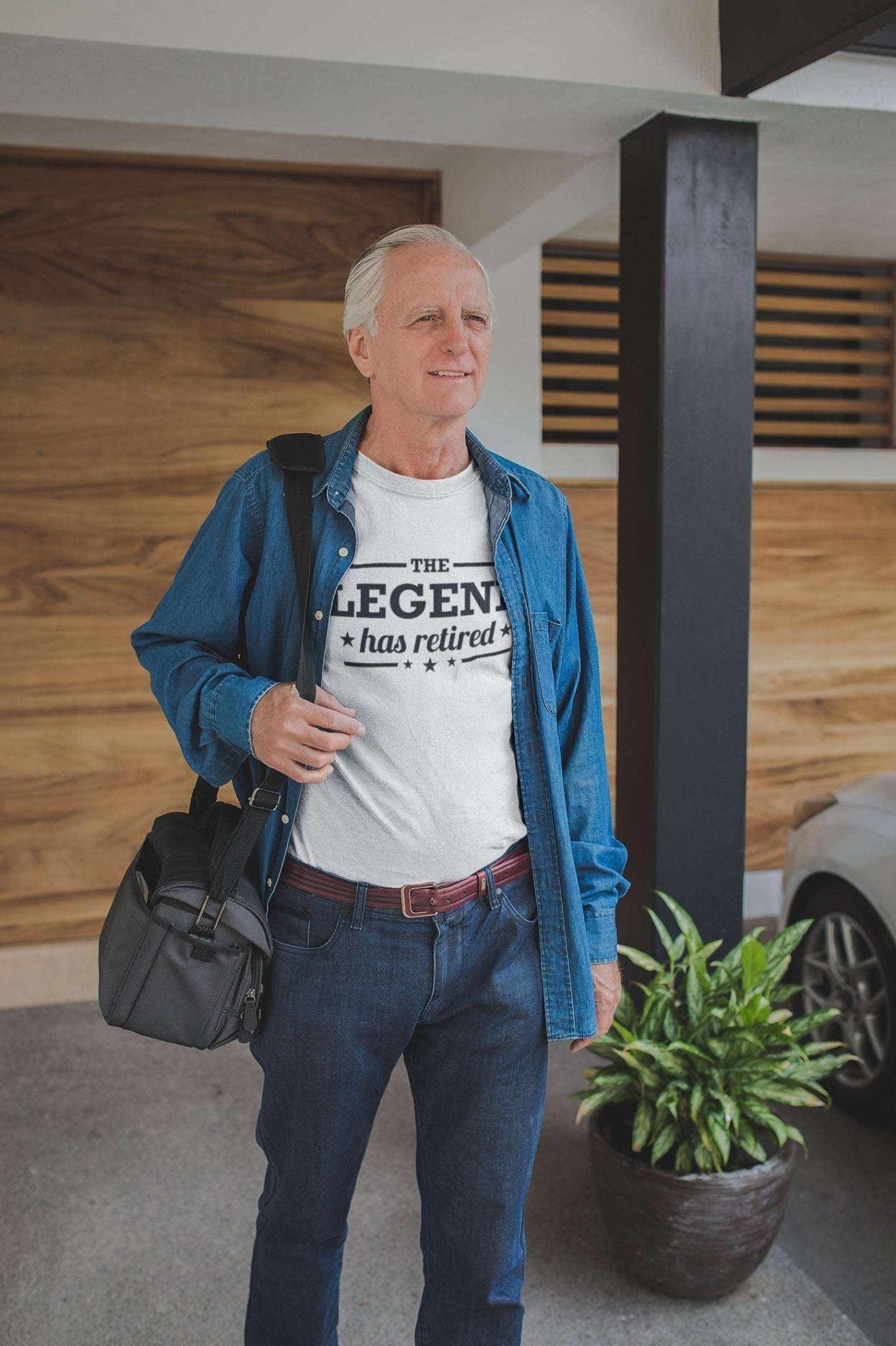 Funny Retirement Gift The Legend Has Retired T-Shirt Dad Grandad T-Shirt