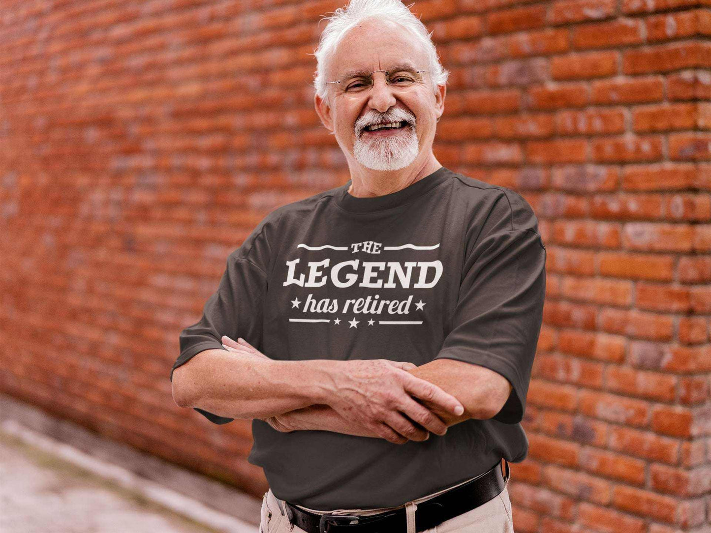 Funny Retirement Gift The Legend Has Retired T-Shirt Dad Grandad T-Shirt