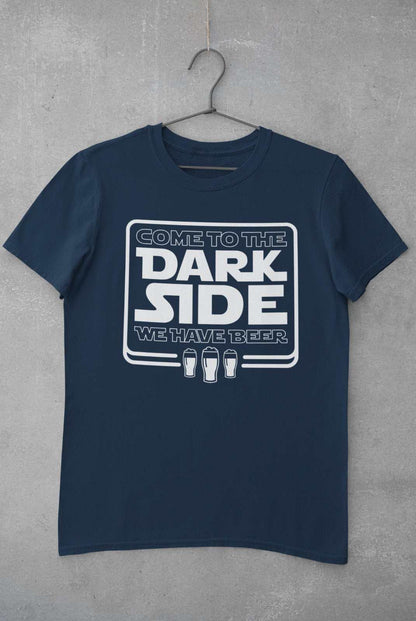 Funny T-Shirt Come To The Dark Side We Have Beers Wars Star Vader Darth Parody T-Shirt