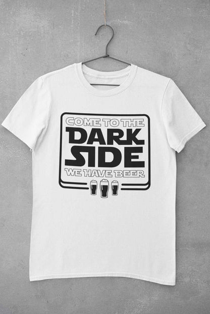Funny T-Shirt Come To The Dark Side We Have Beers Wars Star Vader Darth Parody T-Shirt