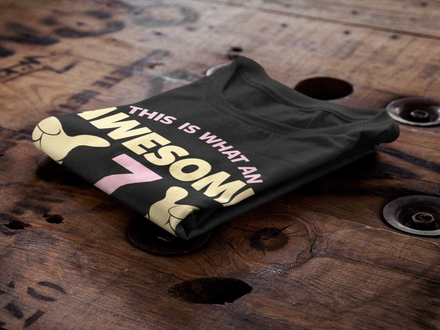 Girls 7th Birthday T-Shirt This Is What An Awesome 7 Year Old Looks Like Gift