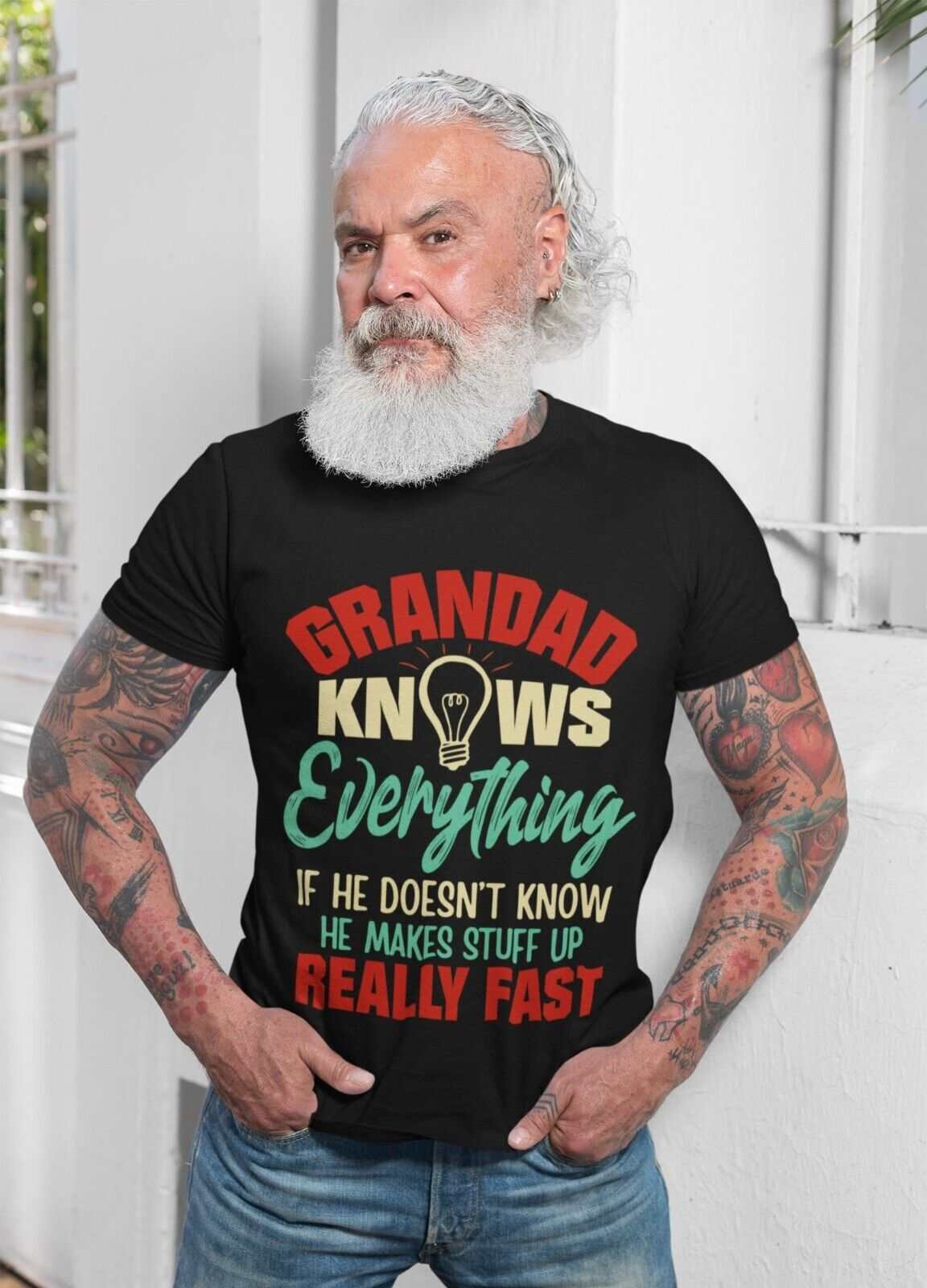 GRANDAD KNOWS EVERYTHING Funny T-Shirt What He Doesn't Know He Makes Up Fast Gift