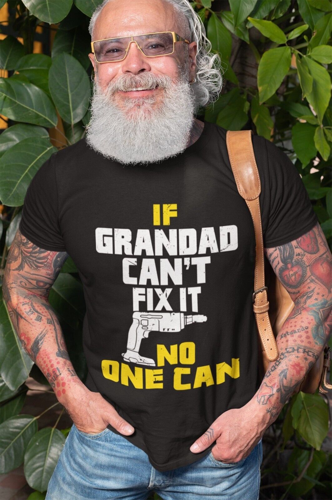 If GRANDAD Cant Fix It No One Can Funny T-Shirt Fathers Day Gift DIY Joke T-Shirt